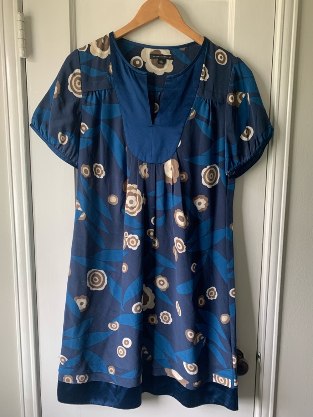 Banana Republic Blue 100% Silk Dress Size M Quiet Luxury